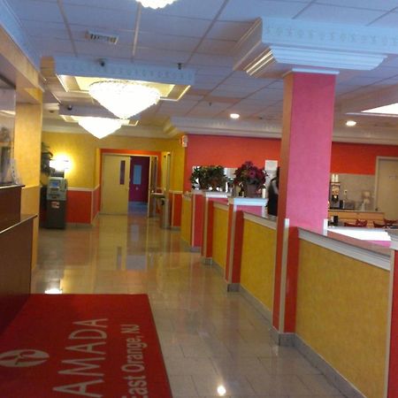 Hotel Ramada By Wyndham East Orange Extérieur photo